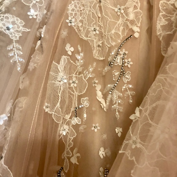 Hayley Paige Rarity Wedding Dress - Picture 13 of 15